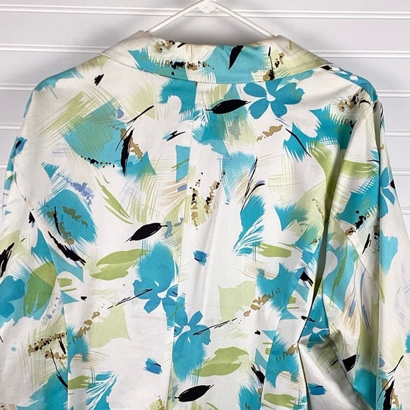 Avenue White & Blue Floral Print Long Sleeve Stretch Jacket (22/24) - Picture 7 of 9